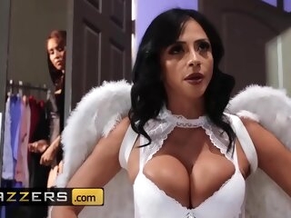 Hot With an increment of Grasping - (Ariella Ferrera, Isis Love) - MILF Witches Fixing 1 - Brazzers